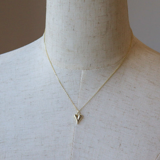 AMORE - STERLING SILVER NECKLACE