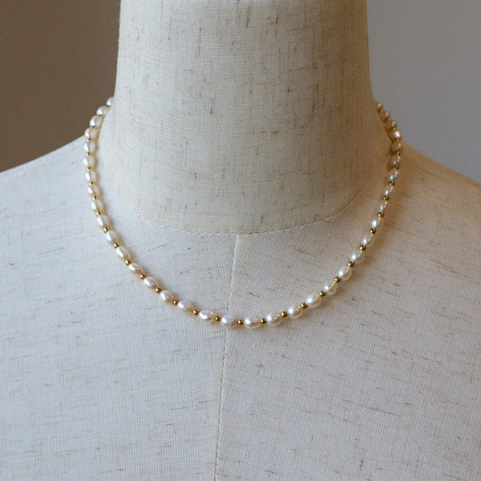 GOLDEN PEARL - NECKLACE