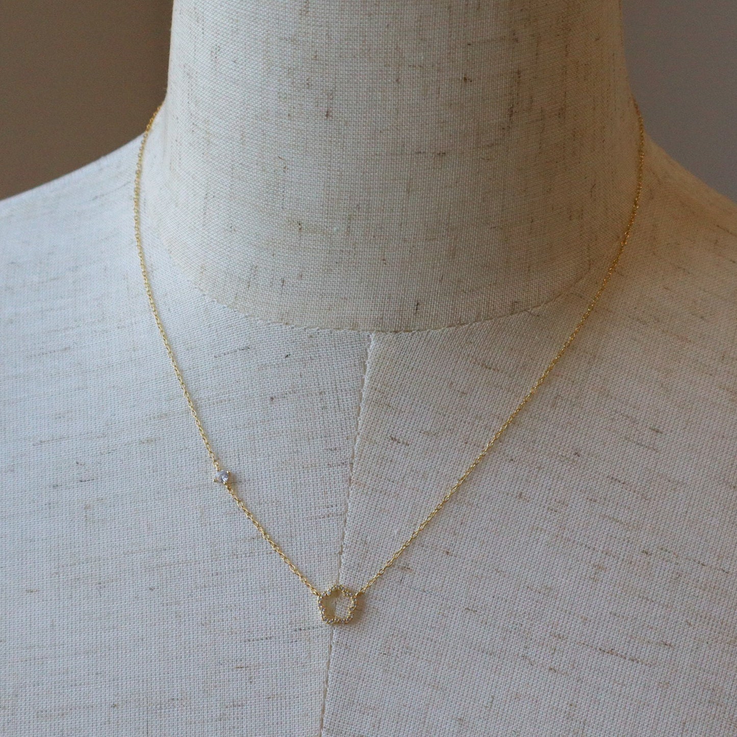 MYA - STERLING SILVER NECKLACE