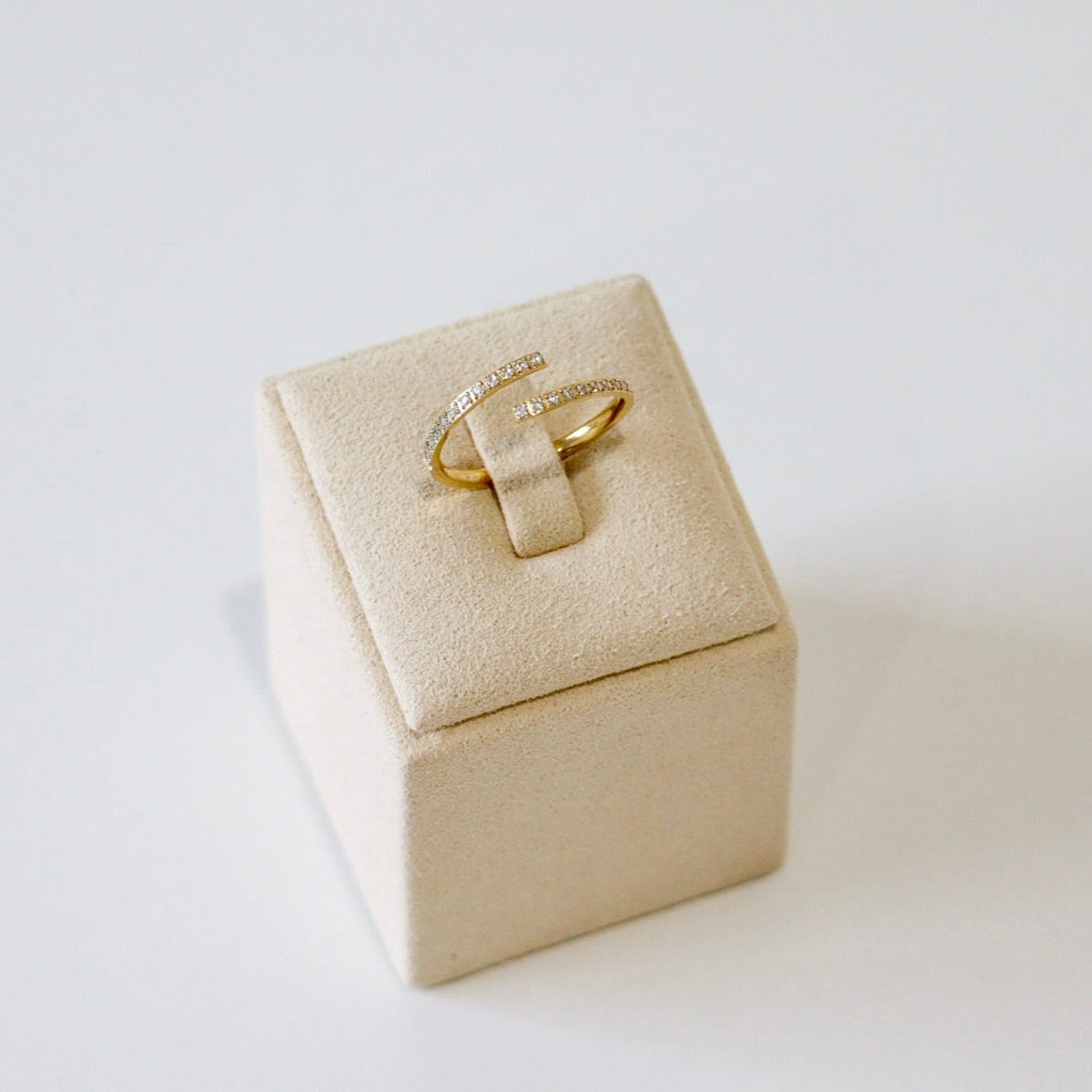 SAHINA - RING